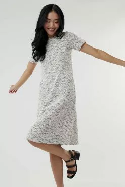 Sweet Salt Short Sleeve Front Pockets Dress Gray